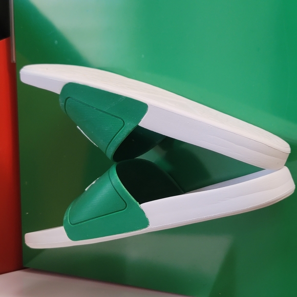 ❗️LACOSTE White Slide Sandals with Embossed Logo ❗️ - Picture 7 of 15